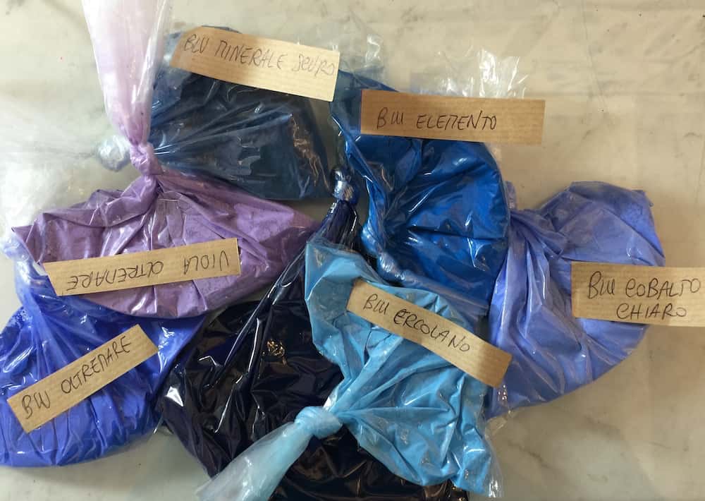 Pigment in labelled bags