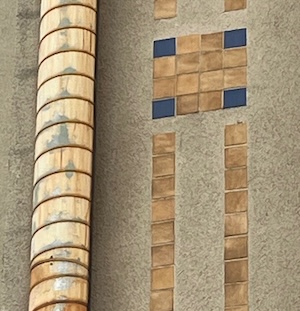 Building wall, Paris